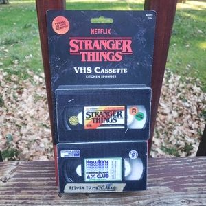 Netflix Stranger Things VHS Cassette Kitchen Sponges (2)